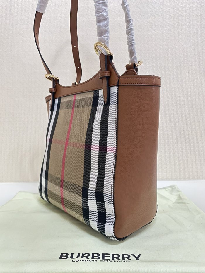 追跡付 Burberry バーバリー 激安通販 レディース ショルダーバッグ