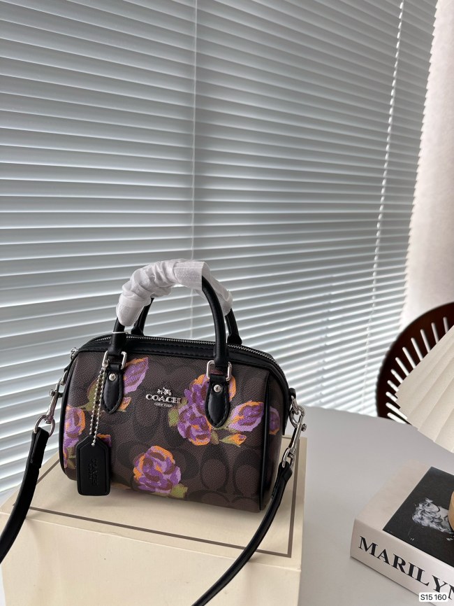 【話題商品！】Coachコーチ n級品 ショルダーバッグ
