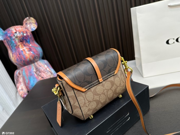 追跡付 Coachコーチ コピー ショルダーバッグ
