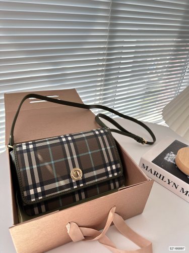 ★超人気 Burberry バーバリー コピー ショルダーバッグ
