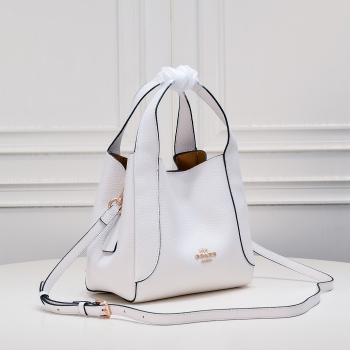 稀少 Coachコーチ コピーおすすめ ショルダーバッグ