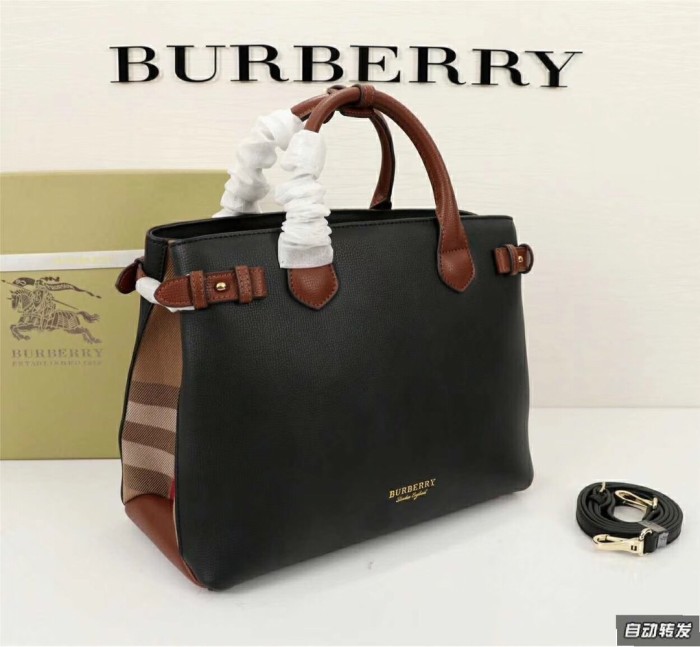 日本未入荷 Burberry バーバリー 偽物通販 レディースハンドバック