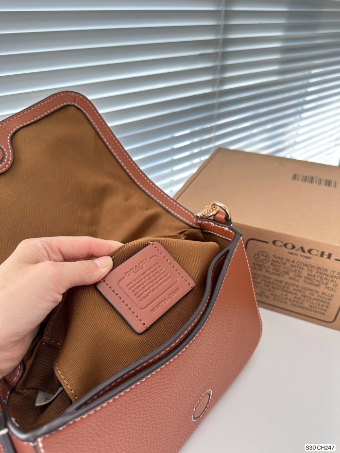 新作 Coachコーチ 激安偽物 ショルダーバッグ