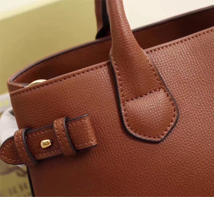 【限定】Burberry バーバリー コピーおすすめ レディースハンドバック
