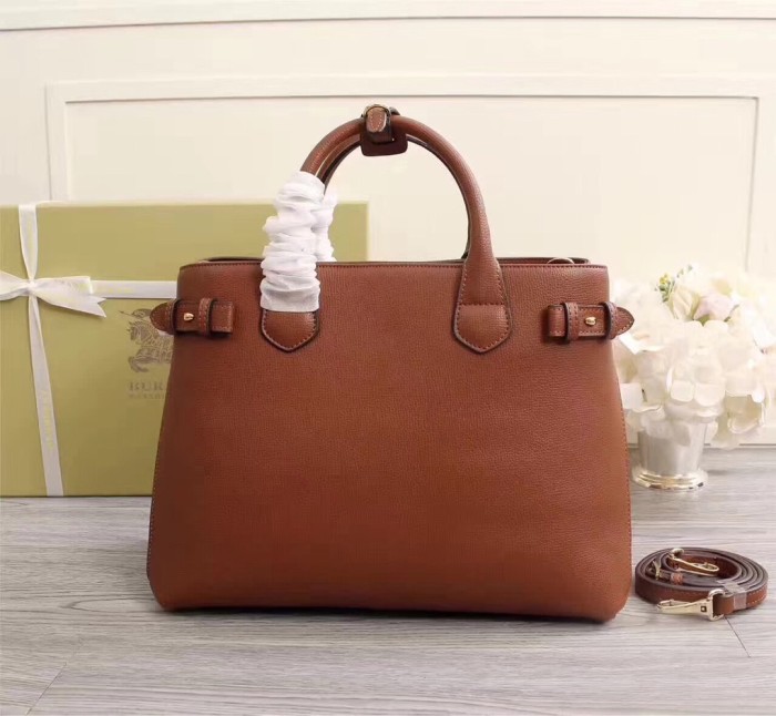 【限定】Burberry バーバリー コピーおすすめ レディースハンドバック