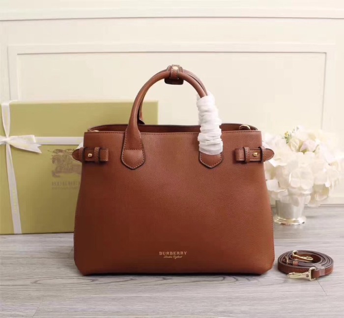 【限定】Burberry バーバリー コピーおすすめ レディースハンドバック