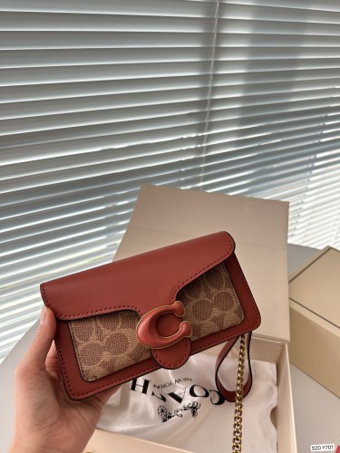 超話題! Coachコーチ n級品 ショルダーバッグ