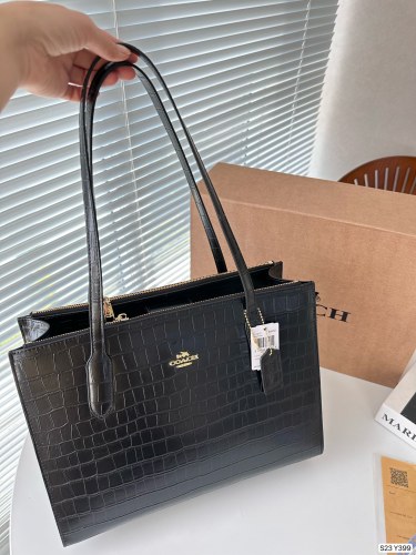 日本未入荷 Coachコーチ 激安偽物 ハンドバック