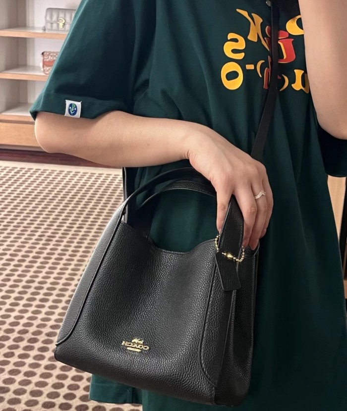 【限定】Coachコーチ 偽物通販 ショルダーバッグ