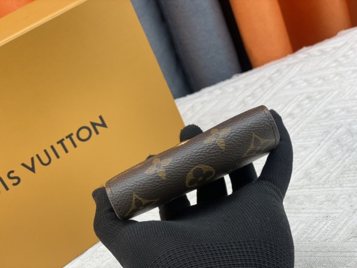 新作 Louis vuittonルイヴィトン コピー 財布