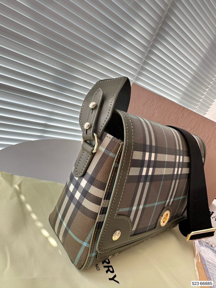 高品質 Burberry バーバリー 激安通販 ショルダーバッグ
