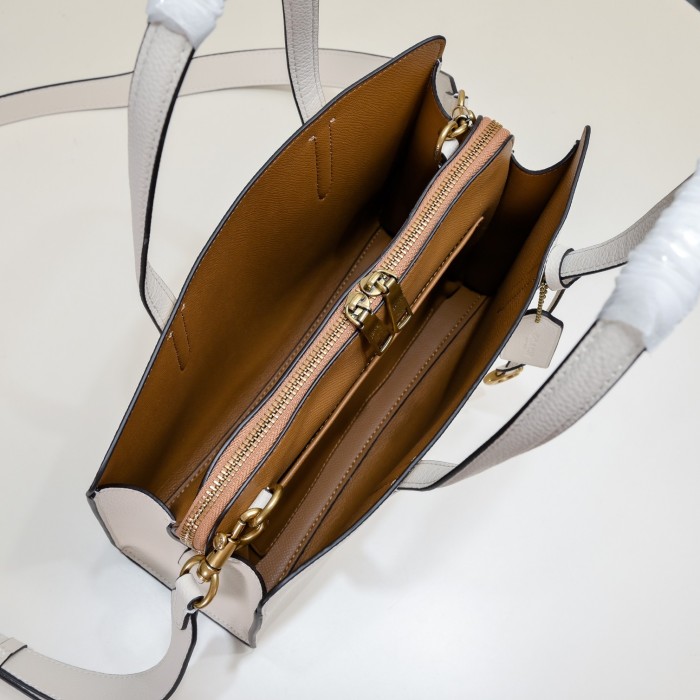 入手困難 Coachコーチ 激安通販 ショルダーバッグ