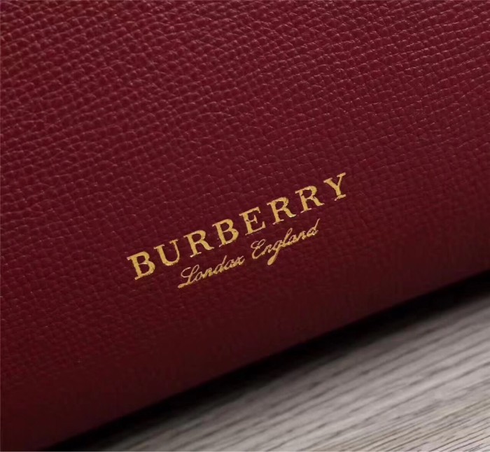 稀少 Burberry バーバリー 激安偽物 レディースハンドバック