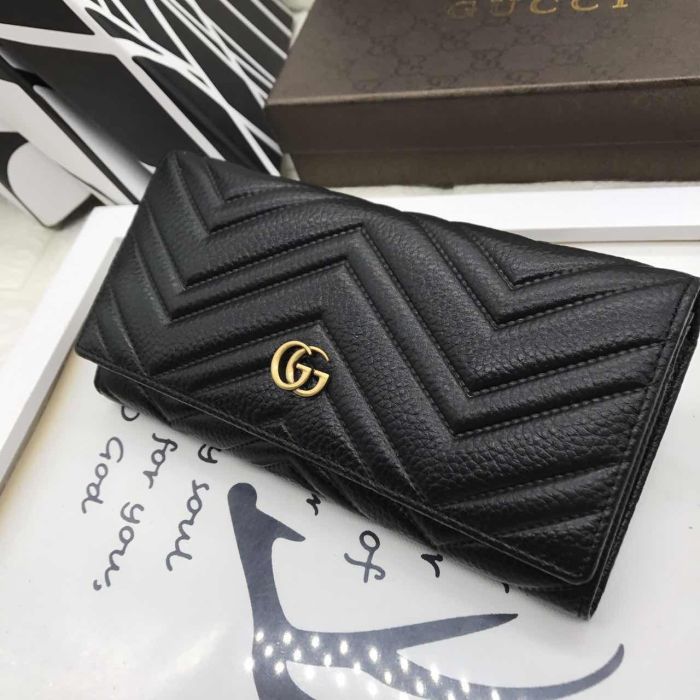 【話題商品！】Gucciグッチ 激安偽物 財布