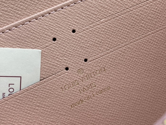 超奇跡の入荷☆ Louis vuittonルイヴィトン n級品 財布