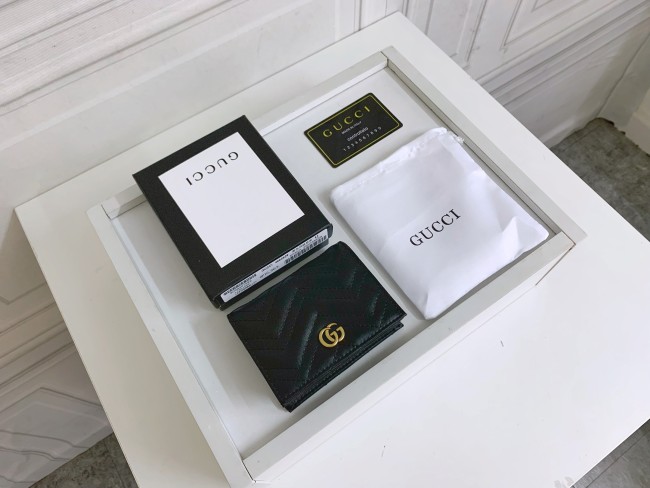 追跡付 Gucciグッチ 激安偽物 財布