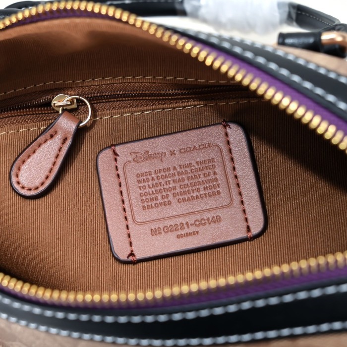 追跡付 Coachコーチ n級品 ショルダーバッグ