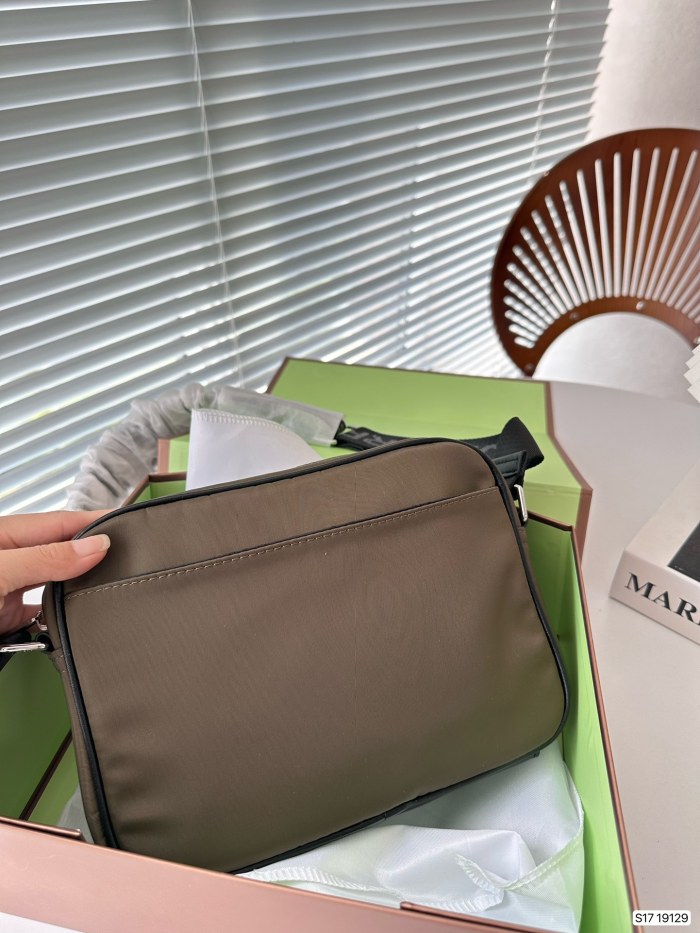 追跡付 Burberry バーバリー 偽物通販 レディース ショルダーバッグ
