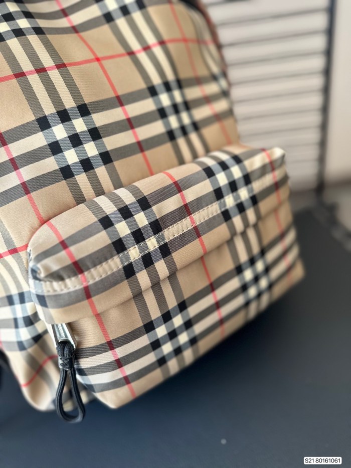超話題! Burberry バーバリー 偽物通販 リュックバッグ