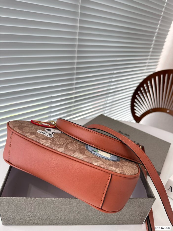 累積売上総額第１位！Coachコーチ コピー ショルダーバッグ