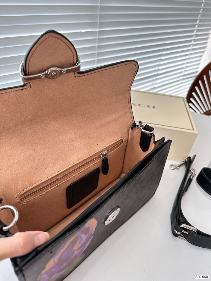 稀少 Coachコーチ 激安通販 ショルダーバッグ