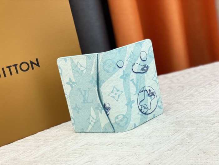 追跡付 Louis vuittonルイヴィトン n級品 財布