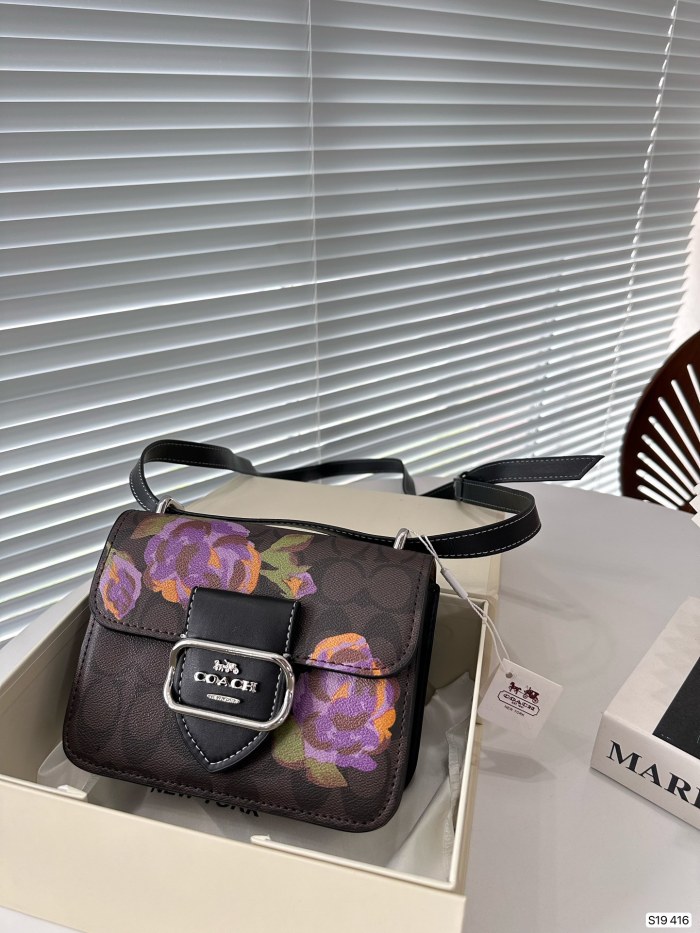 【限定】Coachコーチ スーパーコピー ショルダーバッグ