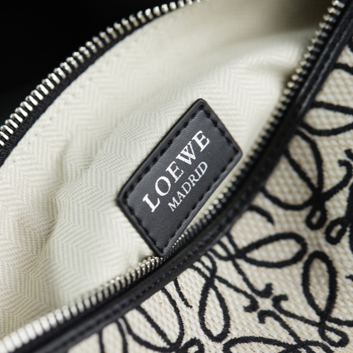 【話題商品！】Loeweロエベ 激安偽物レディースハンドバック