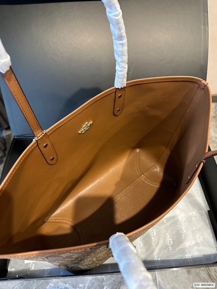入手困難 Coachコーチ スーパー コピー ハンドバック