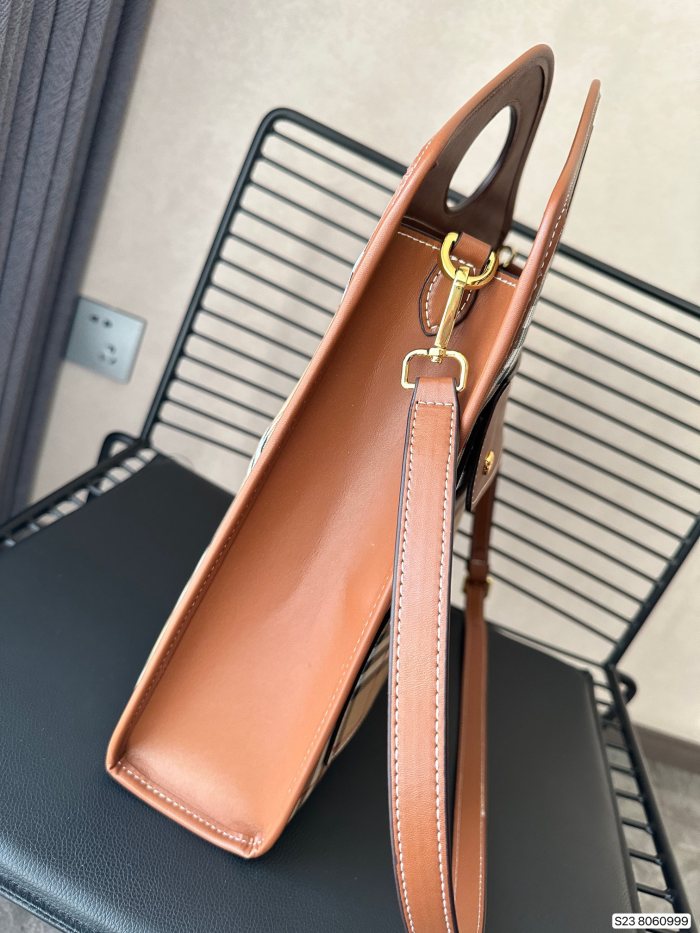 超奇跡の入荷☆ Burberry バーバリー 激安通販 レディース ショルダーバッグ