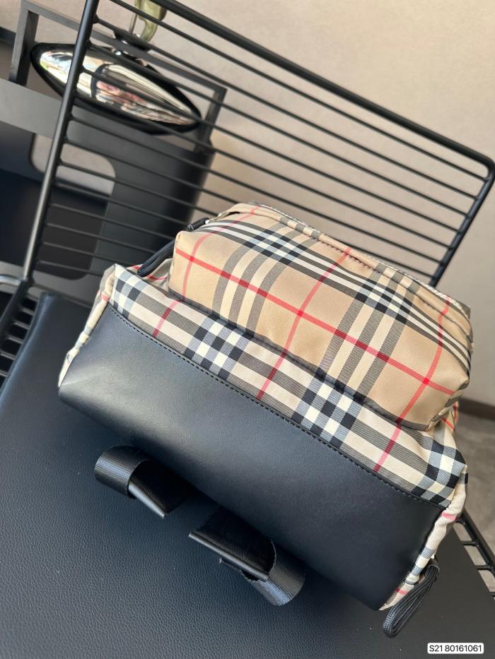 超話題! Burberry バーバリー 偽物通販 リュックバッグ