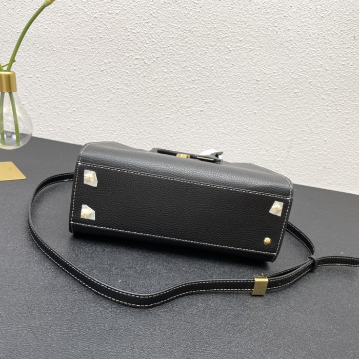 稀少 Burberry バーバリー スーパーコピー ショルダーバッグ