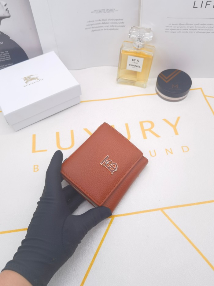 一目惚れ♪ Burberryバーバリーィ偽物通販 短財布