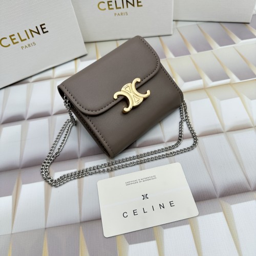 入手困難 Celineセリーヌ コピーおすすめ 短財布