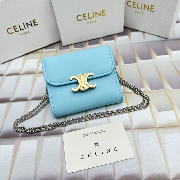 累積売上総額第１位！Celineセリーヌ n級品 短財布