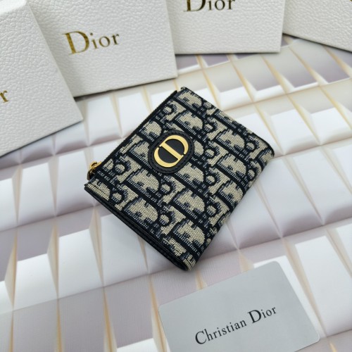 超奇跡の入荷☆ Diorディオール 激安偽物 短財布