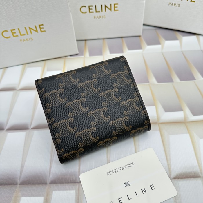 新作 Celineセリーヌ 激安通販 短財布