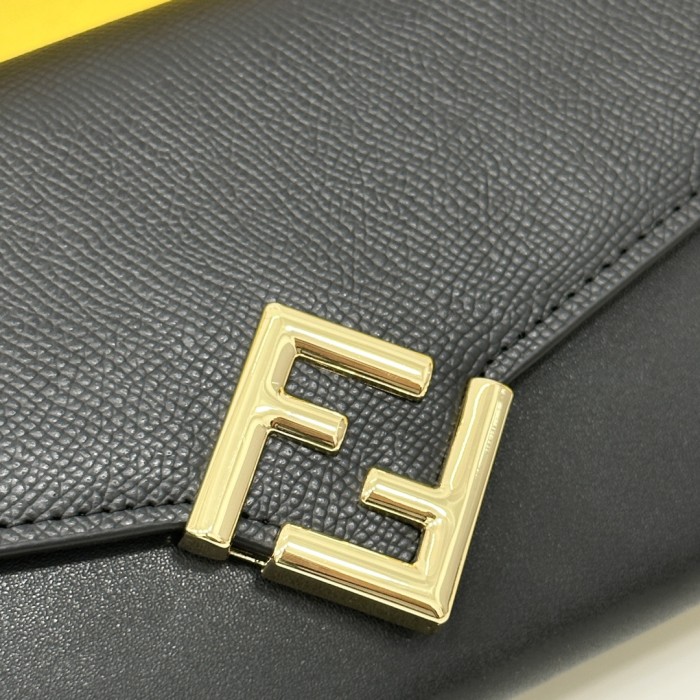 【話題商品！】Fendiフェンディコピーおすすめ 長財布