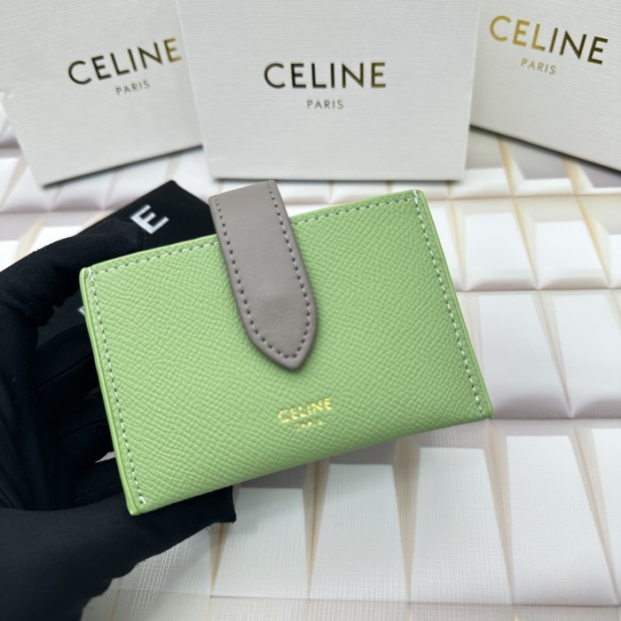 超話題! Celineセリーヌ コピー 短財布