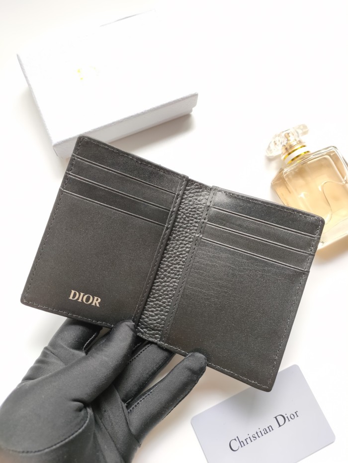 使い勝手良し Diorディオール コピー 短財布