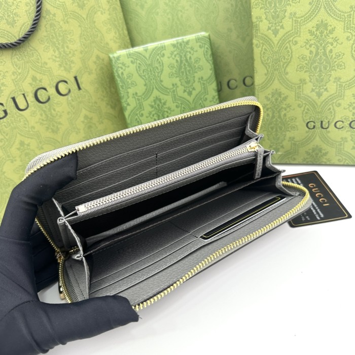 一目惚れ♪ Gucciグッチ n級品 財布