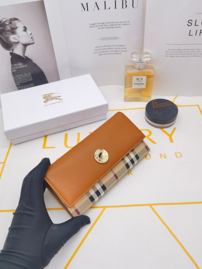 入手困難 Burberryバーバリーィコピーおすすめ 長財布
