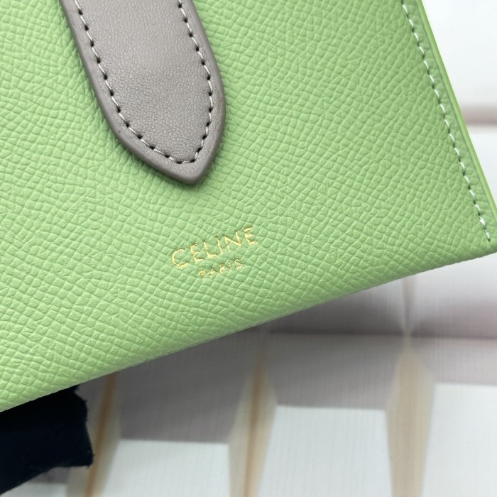 超話題! Celineセリーヌ コピー 短財布