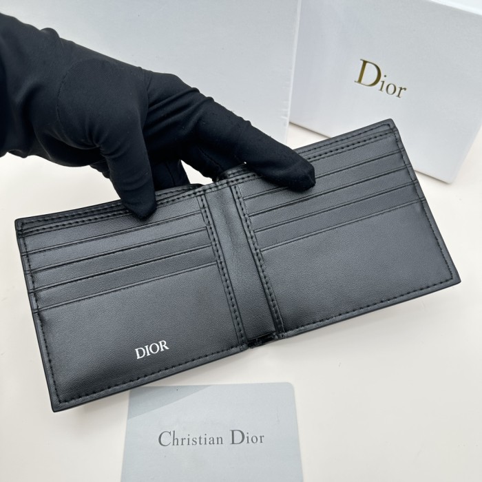 入手困難 Diorディオール コピー 短財布