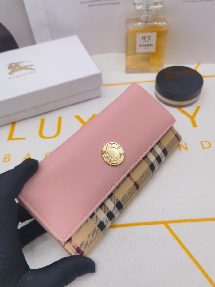 累積売上総額第１位！Burberryバーバリーィ激安偽物 長財布