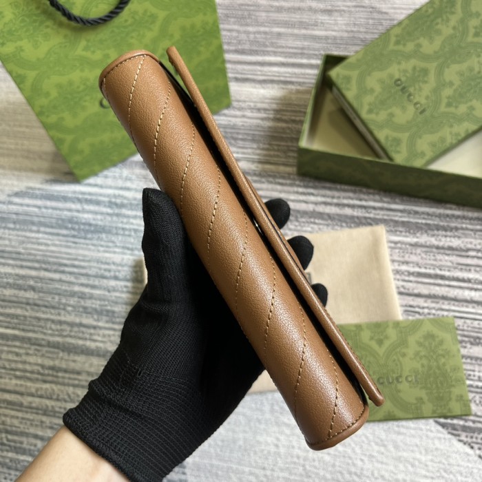 入手困難 Gucciグッチ 激安偽物 財布