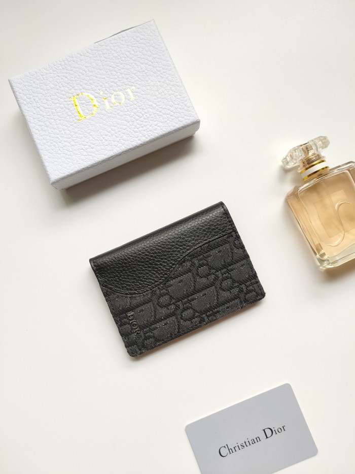 一目惚れ♪ Diorディオール n級品 短財布