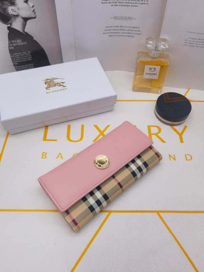 累積売上総額第１位！Burberryバーバリーィ激安偽物 長財布