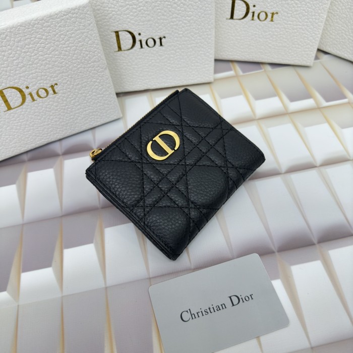 使い勝手良し Diorディオール コピーおすすめ 短財布