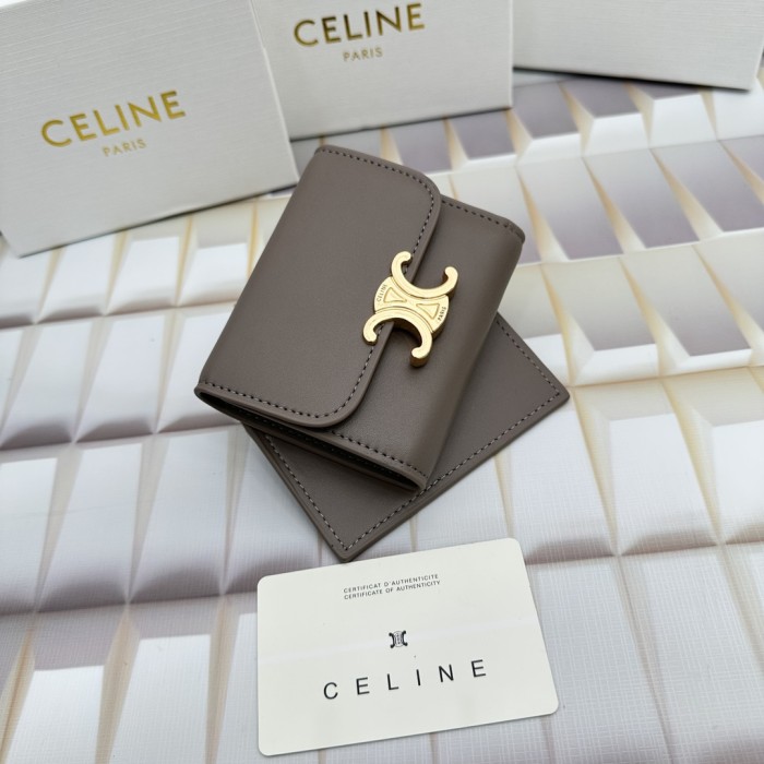 【限定】Celineセリーヌ 激安偽物 短財布